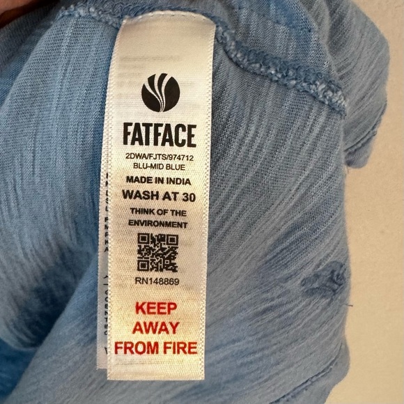 FatFace Sky Blue Relaxed Fit Capped Sleeve Women’s Casual T-Shirt Size 14 - Picture 5 of 5
